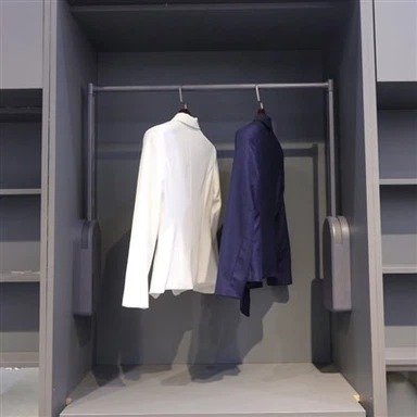 Mechanizm podnoszenia szafy